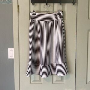 🤍 Jolie jupe à plis